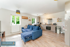 Kitchen/Lounge/Diner- click for photo gallery